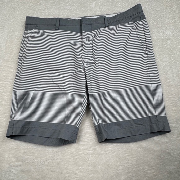 Calvin Klein Other - Calvin Klein Slim‎ Fit Shorts Striped Casual Walking Shorts Size 34